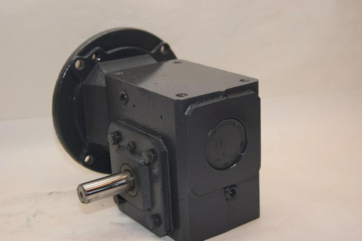 (NEW) MORSE MORSE Raider 154Q56R15 15:1 3/4" Shaft Gear Box / Speed Reducer