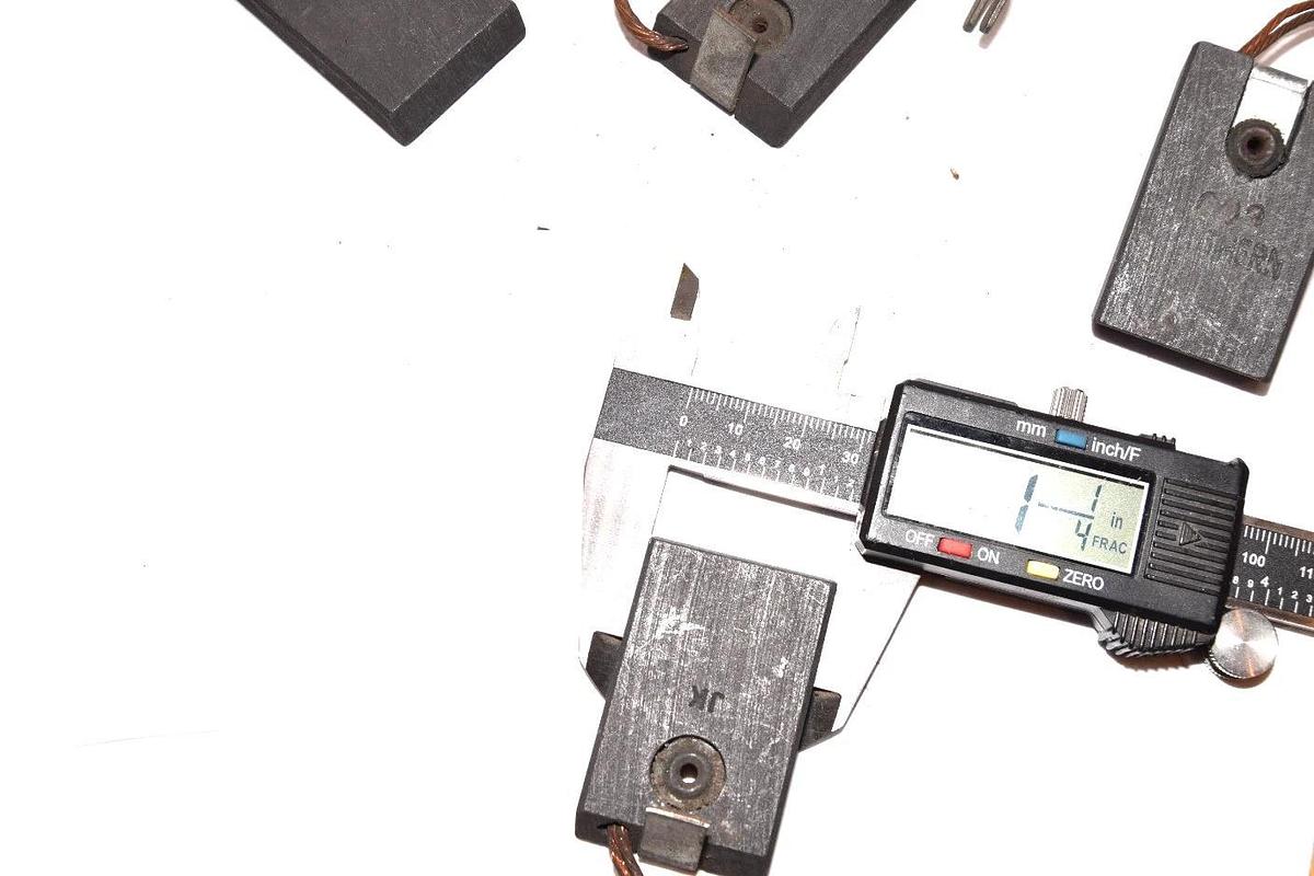 Southern Carbon Motor Brush Brushes 603 JK 1-1/4" x 3/8" x 2" (New, Lot of 9)