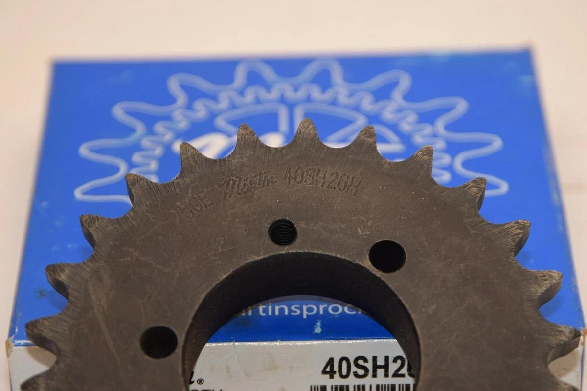 (NEW) MARTIN 40SH26H 26 Teeth Sabertooth Sprocket