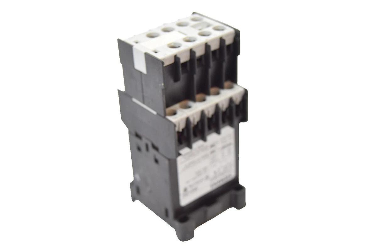 Used Siemens 10A Contactor 3TH2262-0AD2 3TH22620AD2