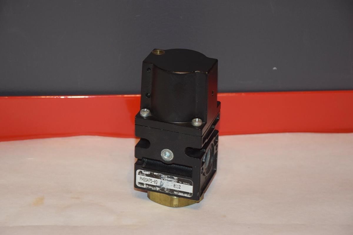 NEW PARKER PHSSA75-03 0012 VALVE