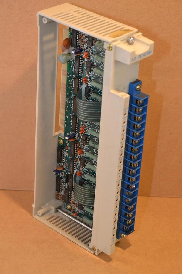 Used Sharp Satellite Input DC 12/24V ZW-16N2 ZW16N2 PLC Module