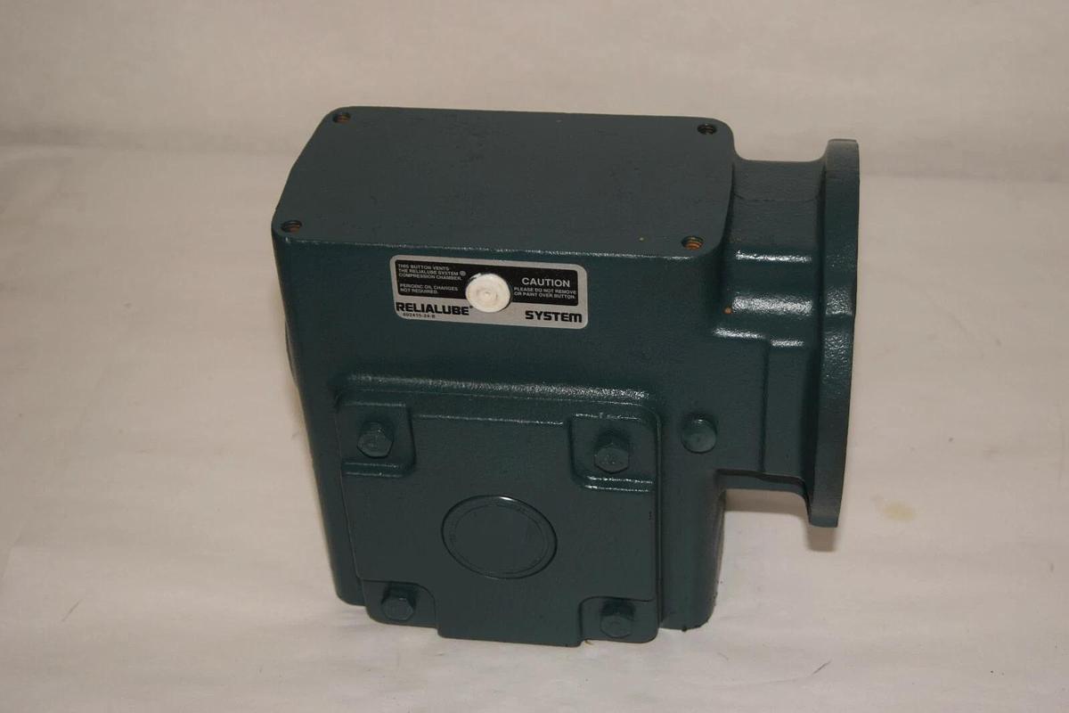 (NEW) DODGE MR94669L1 1.77Hp 1-1/8" Shaft TIGEAR Gear Box / Speed Reducer