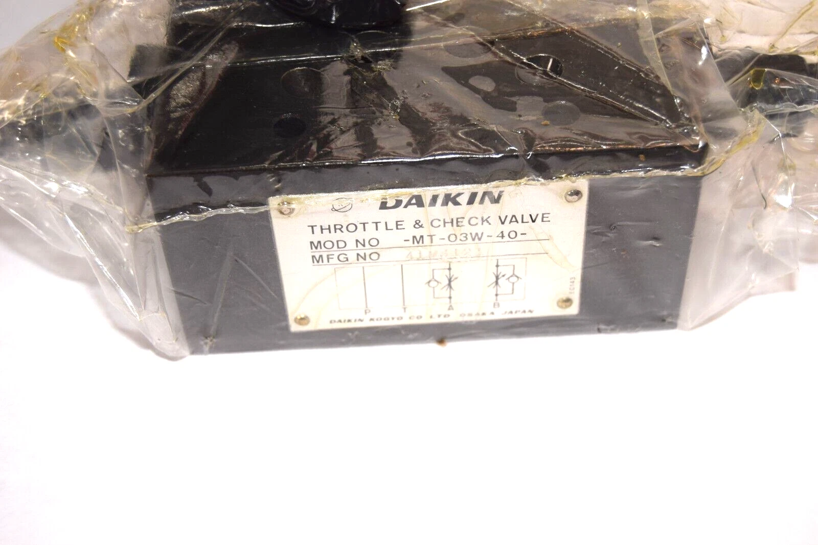 (NEW) DAIKIN MT-03W-40 , MT03W40 Throttle & Check Valve