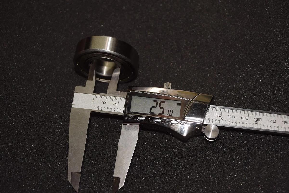 KML 6205Z 25.10mm SINGLE ROW ROLLER BEARING NEW