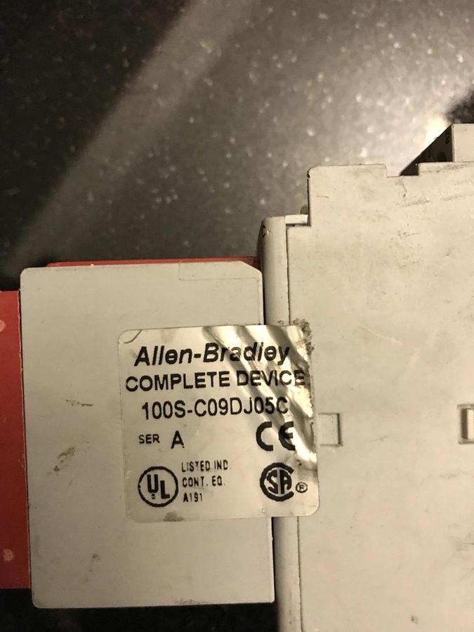 Used ALLEN BRADLEY 100S-C09DJ05C Contactor  100c09z as-is