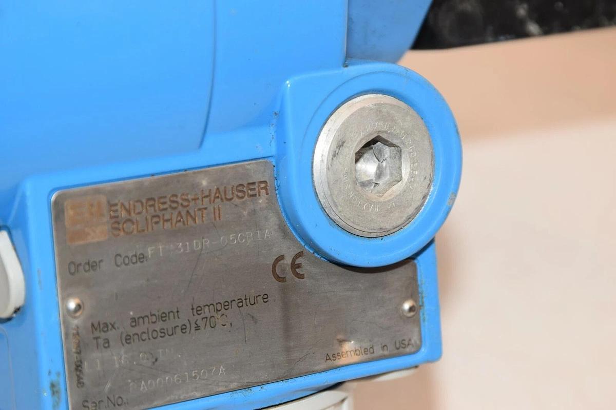 Used ENDRESS + HAUSER FTM31DR-05CB1A FTM 31DR-05CB1A Soliphant II Level Limit Switch