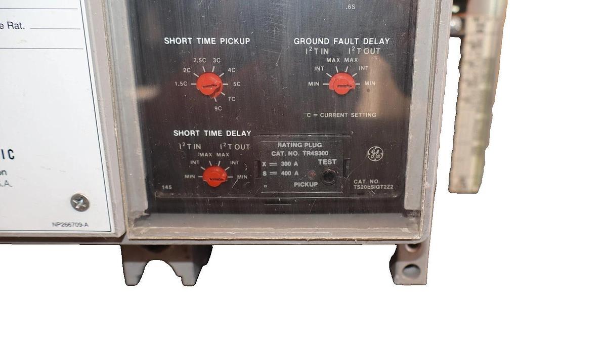 Refurbished GE General Electric Circuit Breaker Power Break 400A Amp TP84SSZ TR4S300