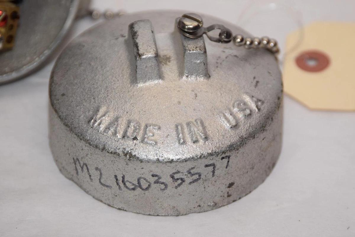 (NEW) CONTROL SPECIALTIES M216035577 1" 316SS Thermowell Temperature Sensor