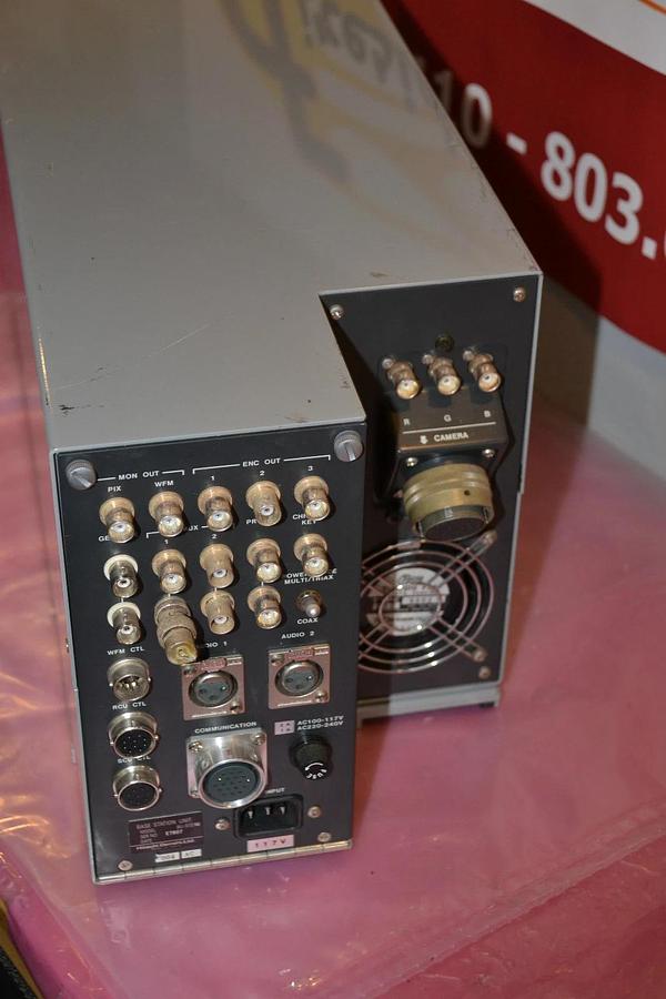 Used HITACHI BASE STATION UNIT BU-97D BU 97D BU97D BU-97D1U BU 97D1U BU 97D1U