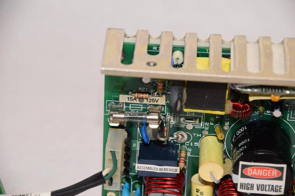 Used DIGITAL POWER CORP. DM155-401 , 20-36Vdc , 10A Power supply