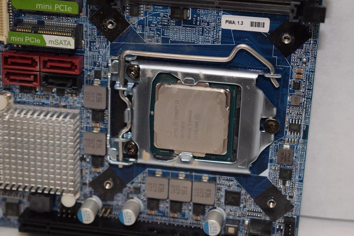 Used 71150-001 7115001 Motherboard removed from Parata Computer w/ Heat Sink