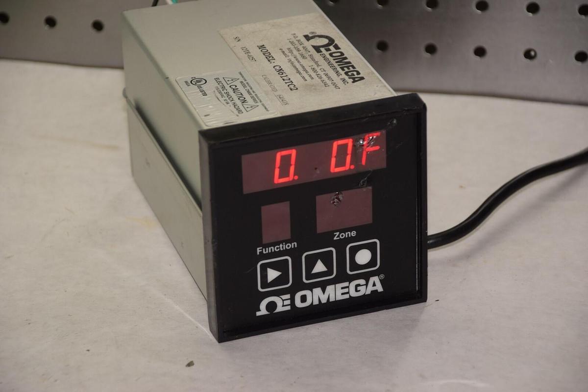 Used Omega Temperature Controller CN600 CN612TC2