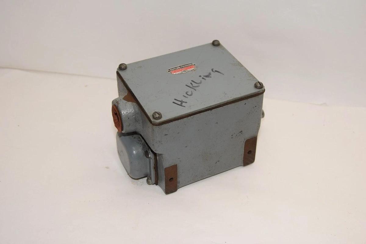(NEW) CUTLER HAMMER 10316H54B Rotating Shaft Limit Switch (vintage 1947)
