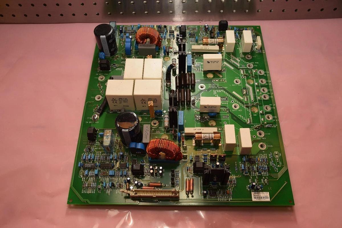 Used NEWAVE SA POWERWARE EXIDE NW4021A NW4021 A  CH-6572 11/03 47/03 BOARD CARD