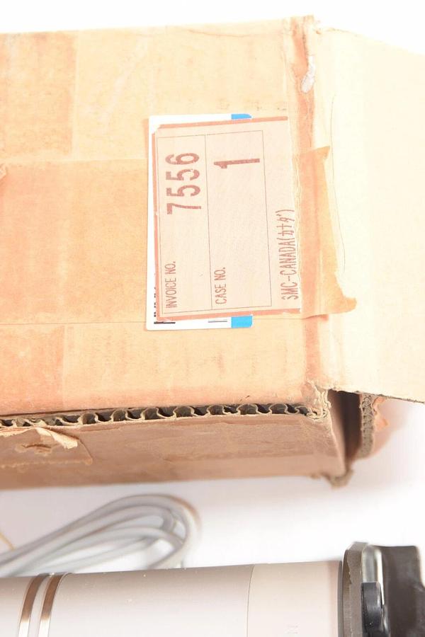 (NEW) SMC NCDGKLN63-2500-B73L-X142US 150psi 25/32" rod Pneumatic Cylinder