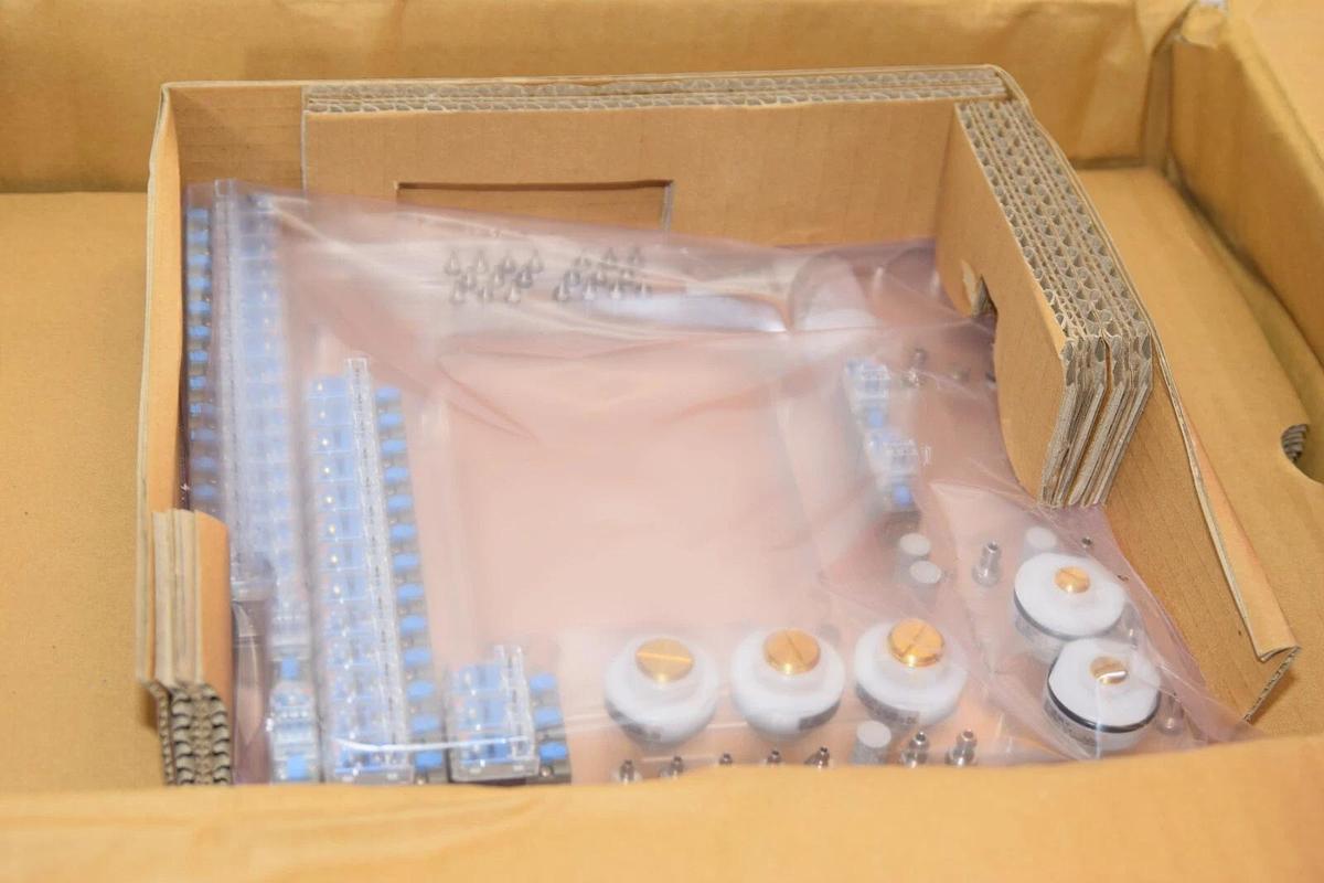 (NEW) SMC AXTM0291-A AXTM0291A Manifold