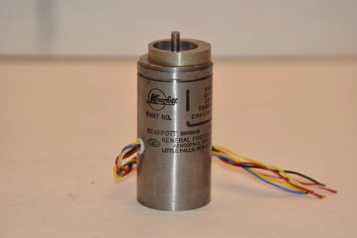 Used KEARFOTT CR41095001 250 CYCLES SYNCHRO RESOLVER CONTROL TRANSFORMER