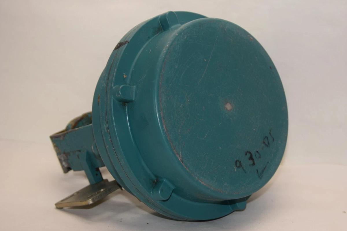 Used HONEYWELL 7942-276255001 05-R 1-1/2" 13 opens 5 closes 5-15psig Valve Actuator