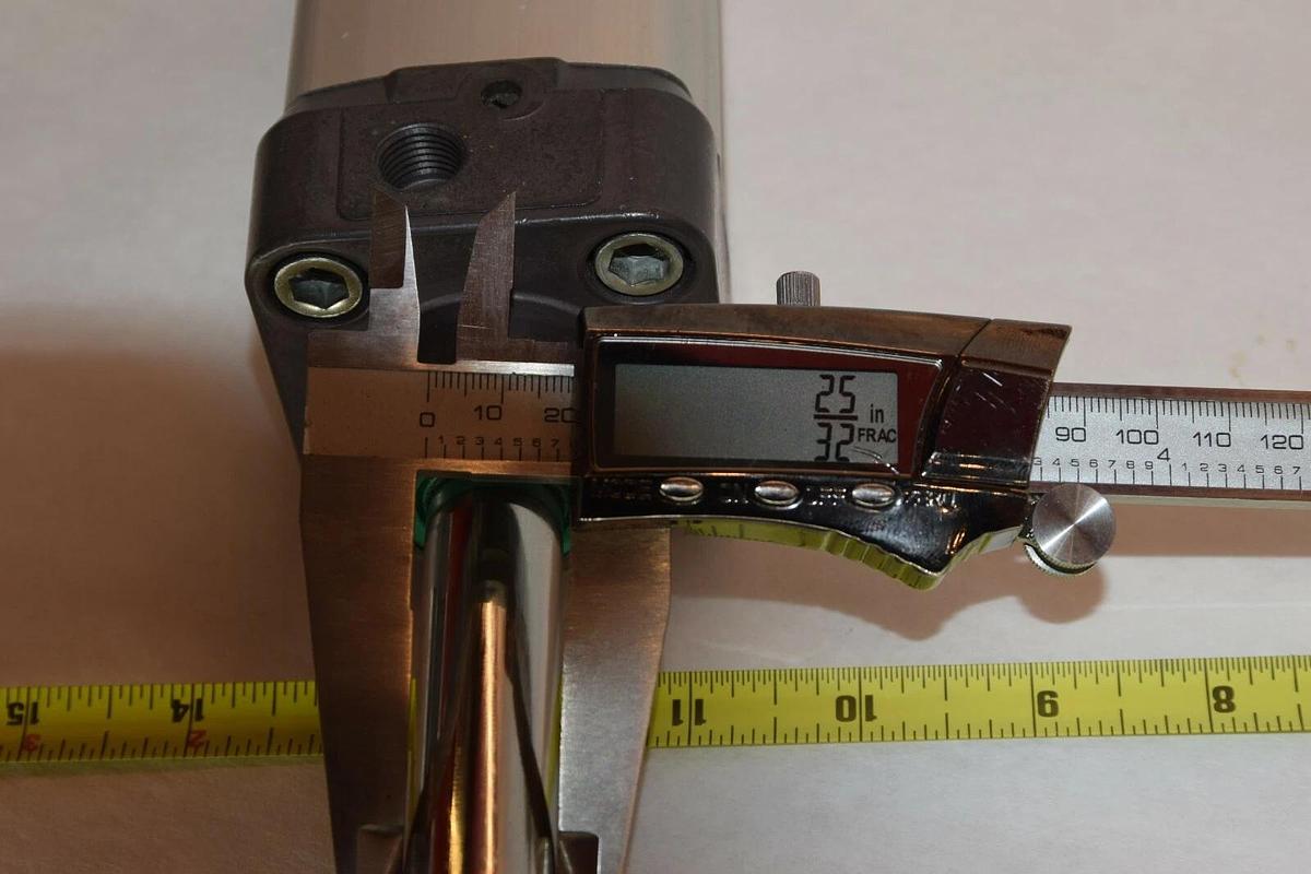 NEW PARKER P1D-F050MS-0100 10 BAR 4.5" STROKE PNEUMATIC CYLINDER