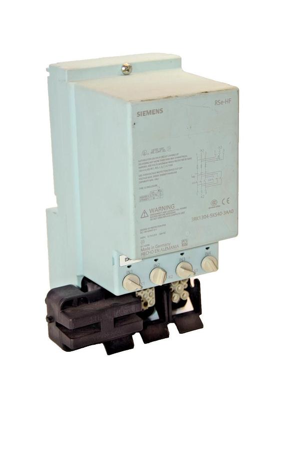 Used SIEMENS 3RK1304-5KS40-3AA0 400V 3Ph RSe-HF Reversing Starter