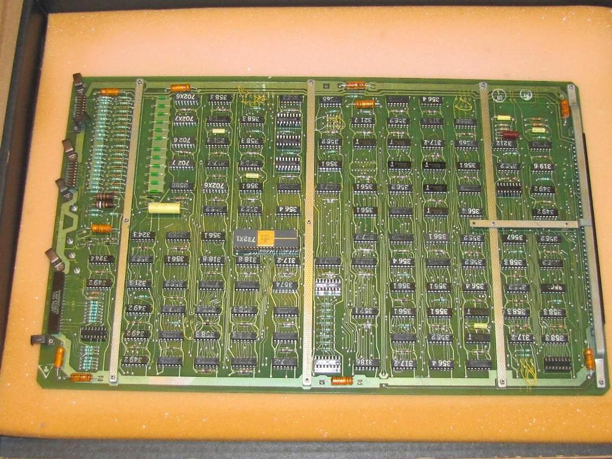 Used GENERAL ELECTRIC GE CIRCUIT BOARD 44A398723-G02