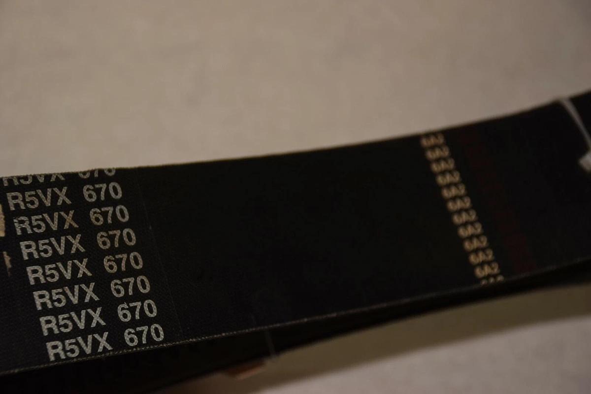 (NEW) JASON R5VX 670 6A2 R5VX6706A2 3/R5VX670 6A2  2" UNIMATCH COGGED V-BELT