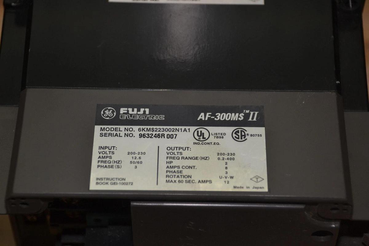 Used GE FUJI AF-300 6KM$223002N1A1 AF-300M$ 1HP 230VAC DRIVE