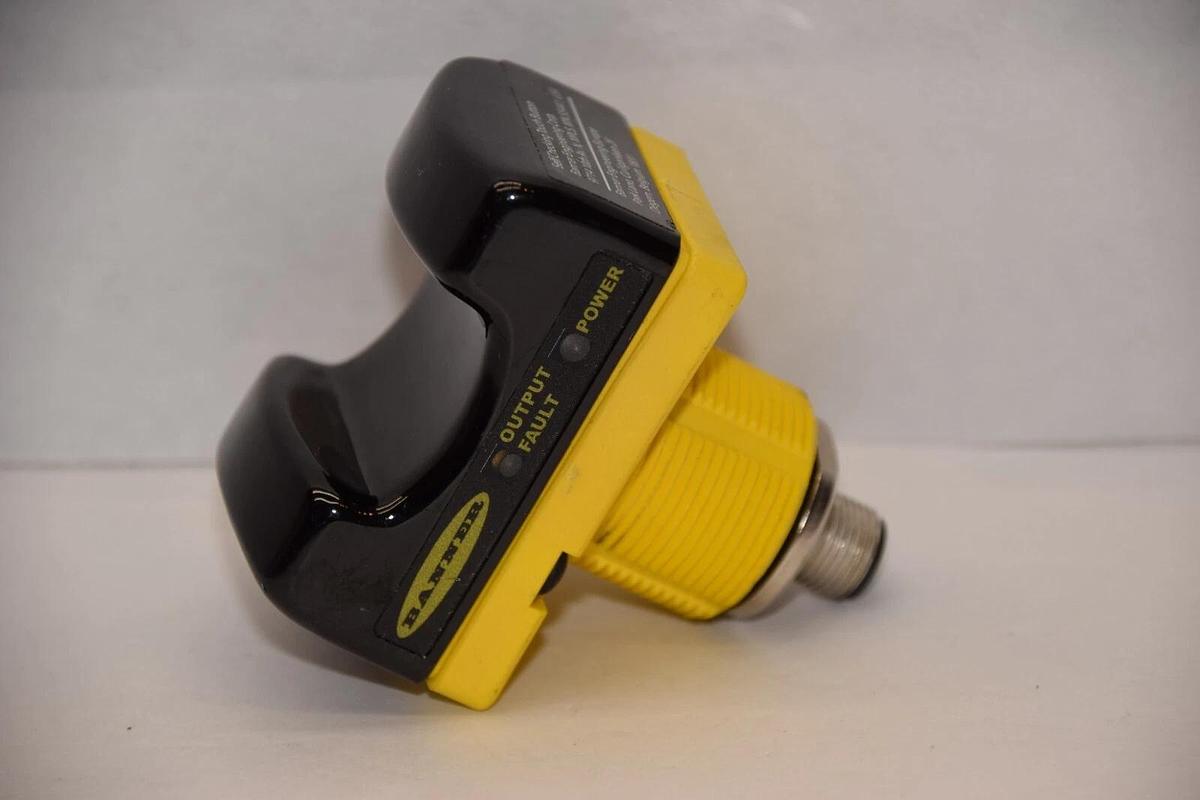 Used BANNER STBVR81Q6 , 64192 Safety Touch Button Sensor