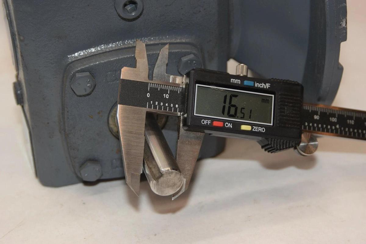 BOSTON GEAR F71325KTB5G2 F713-25KT-B5-G2 25 Ratio .43Hp Rt. RH Gear Reducer NEW