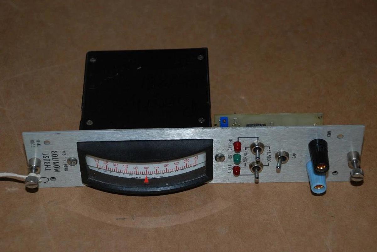 Used Bently Nevada Thrust Monitor 7200 series 7200 TP-R TPR