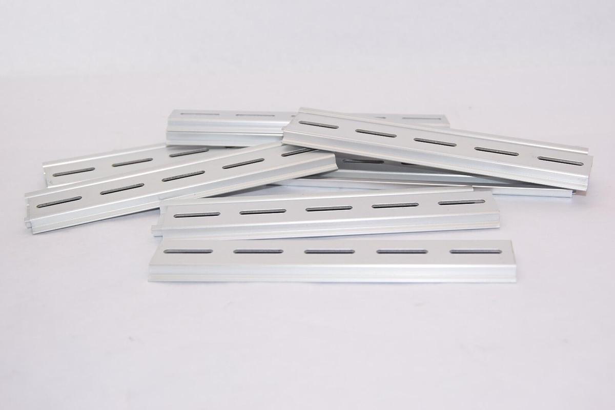 (NEW - Lot of 13) SMC ISA-2-3 ISA23 Din Rail Approx 7"