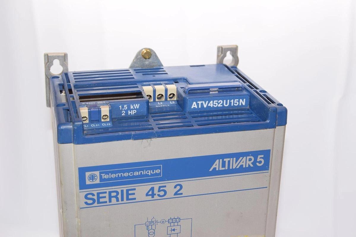 Used TELEMECANIQUE ATV452U15N ALTIVAR 5 2HP Drive SERIE 45 2