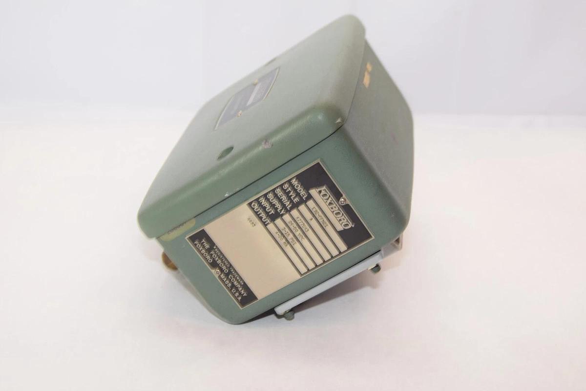 (NEW) FOXBORO E92-FFN2I 24-50Vdc 3-15pi 4-20Ma Air To Current Converter