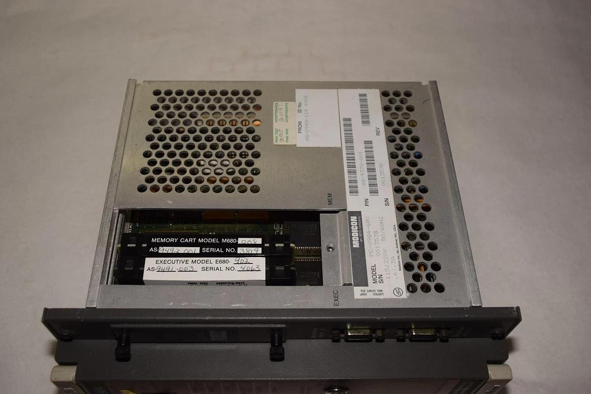 Used Gould PC-0984-680 Controller Module w/ Memory M680-008 mod E680-902 AS-9370-001