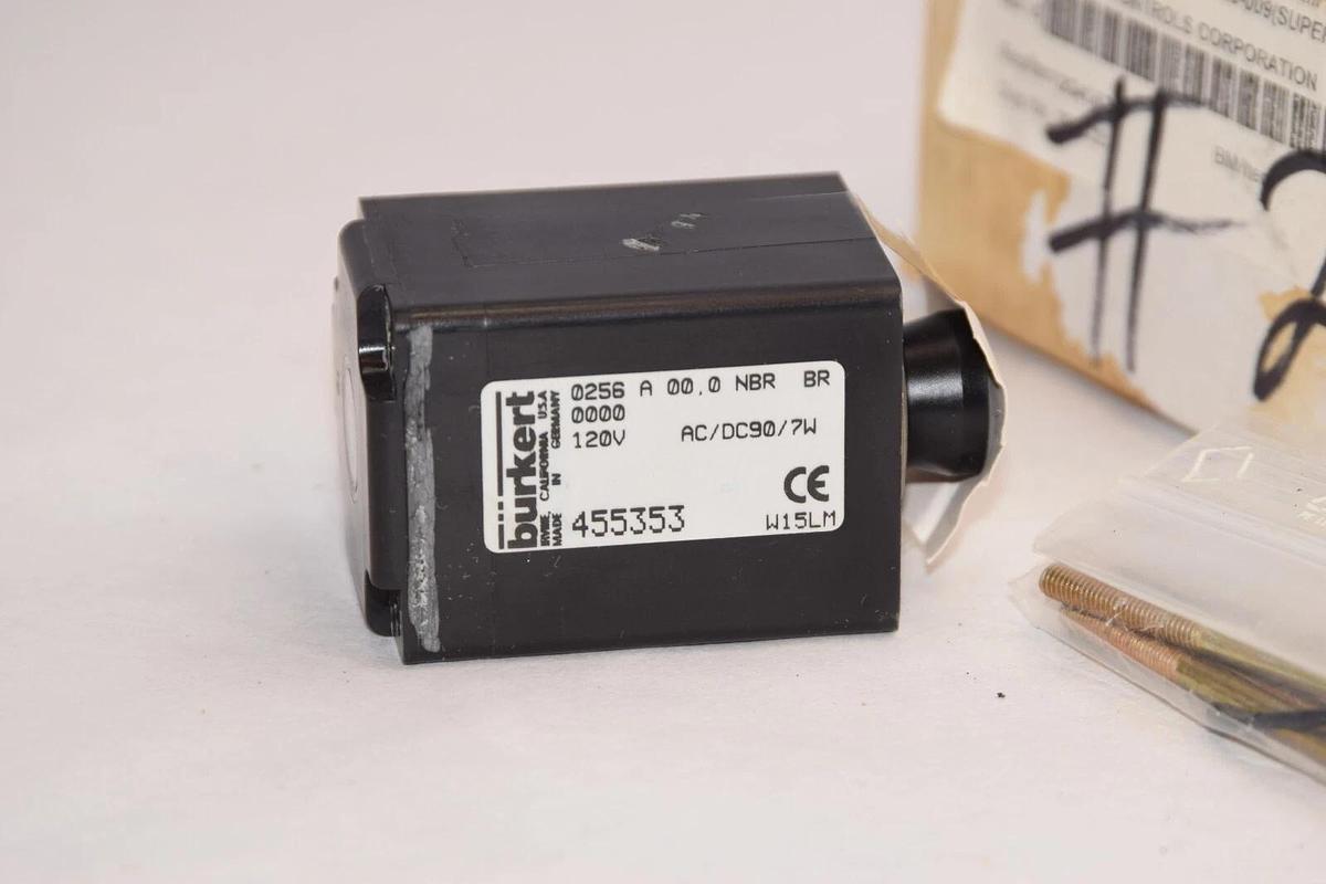 (NEW) BURKERT 455353 120V 7W 2 Way Solenoid Valve