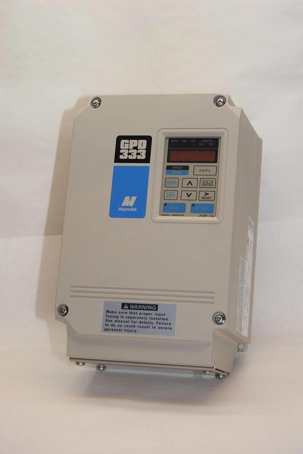 (NEW) MAGNETEK GPD333-B0P5N4 8002 B0P5N4 460V 3Ph Adjustable Frequency Drive