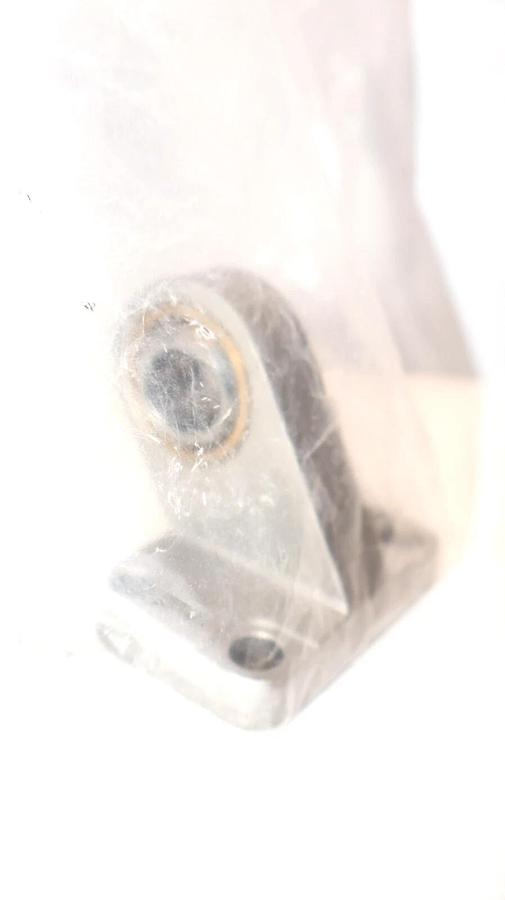 (NEW) FESTO LSNG-50 , LSNG50 , 031742 Clevis Foot Mount Bearing