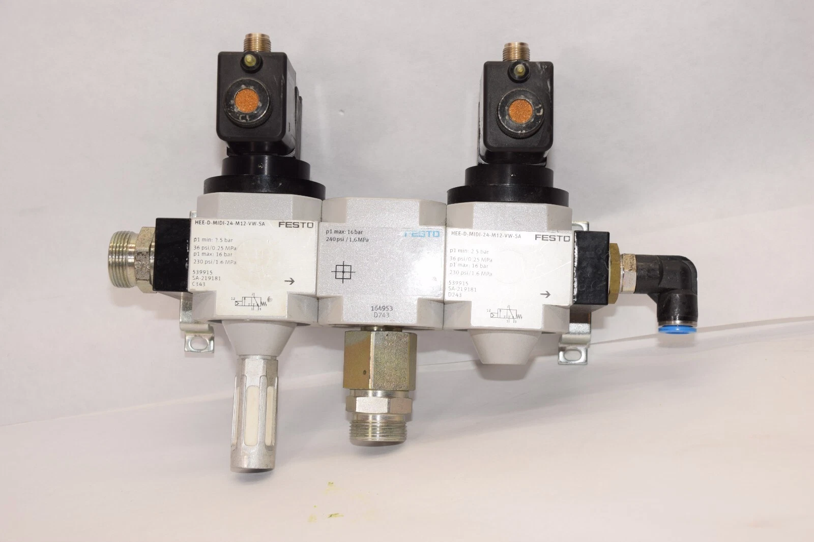 Used FESTO HEE-D-MIDI-24-M12-VW-SA On/Off Valve Assembly W/ Branching Module 164953
