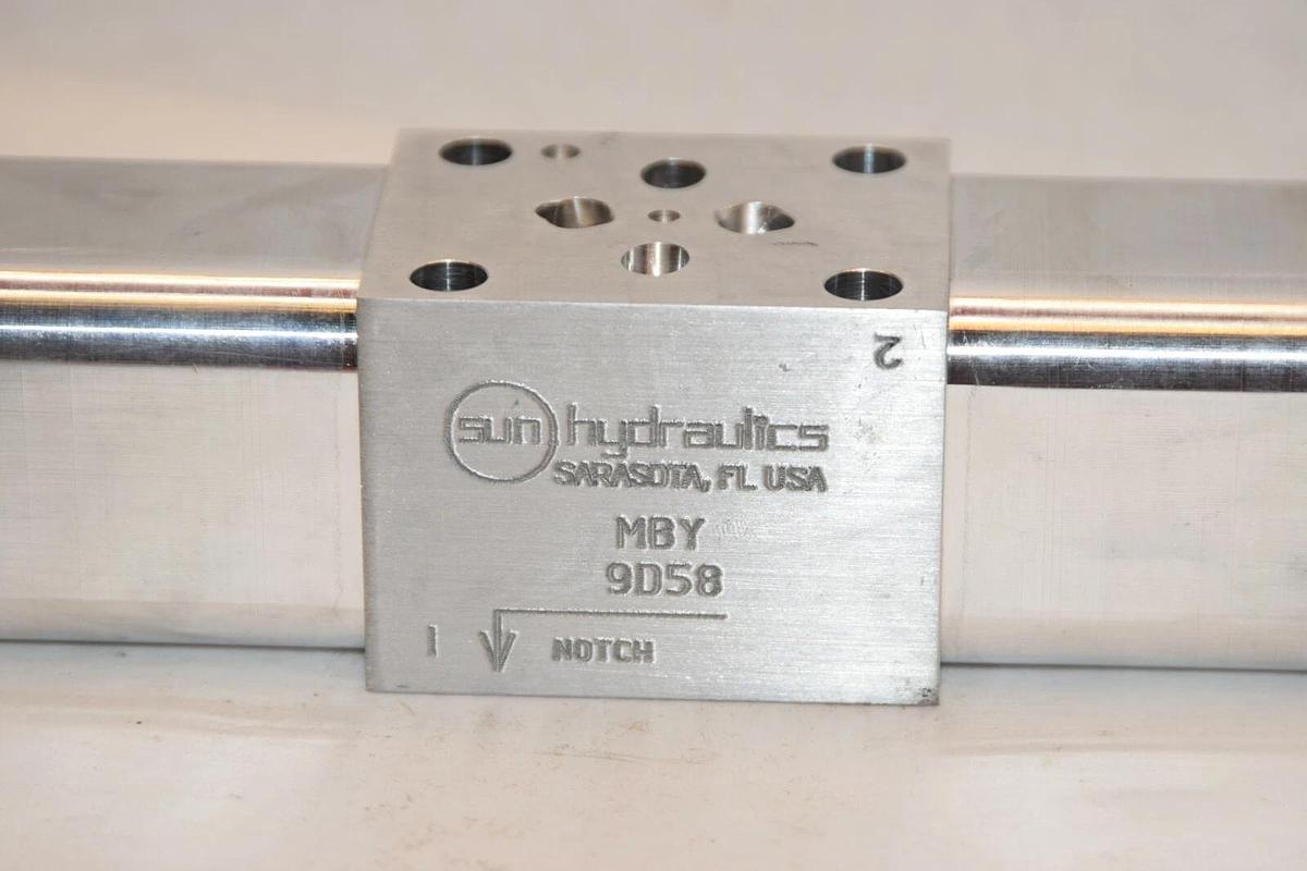 (NEW) SUN HYDRAULICS MBY 9D58 MBY9D58 Manifold Sandwich Valve Block