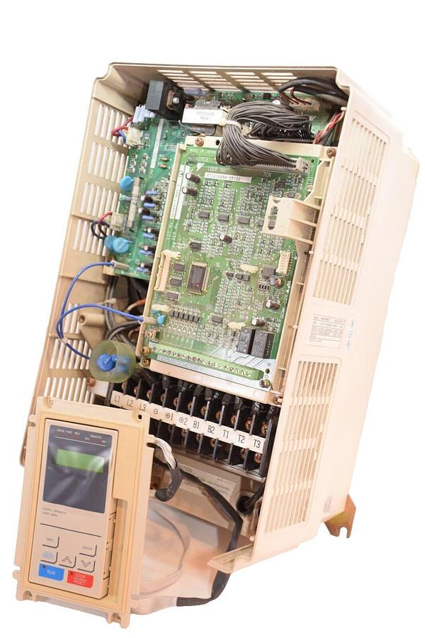 Used YASKAWA ELECTRIC CIMR-P5M5015 50151F 3Ph 500-600V 28Amp AC Drive