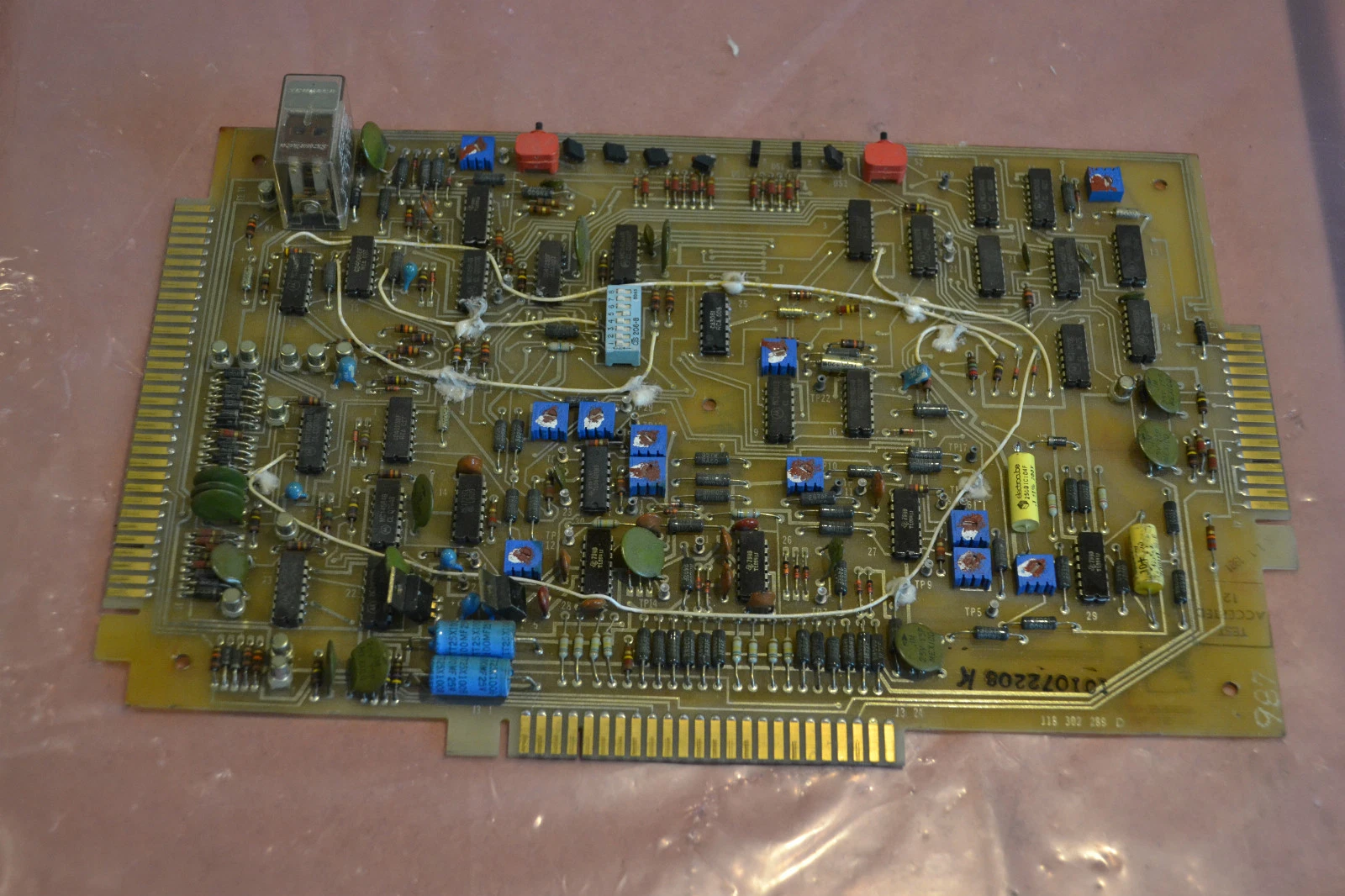 Used NEWAVE SA POWERWARE EXIDE 118 302 289 D 118302289D 101072208K