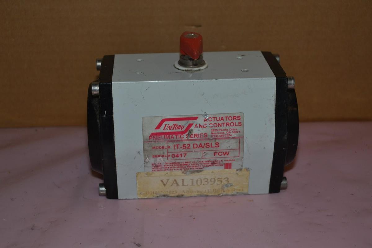 Used UNITORQ IT-52 DA/SLS IT52DA/SLS FCW PNEUMATIC SERIES ACTUATOR