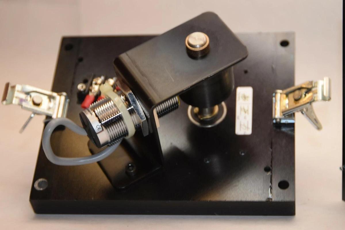 (NEW) EUROTHERM DRIVES DD353481 REV2.0 Non-Contact Dancer Position Potentiometer