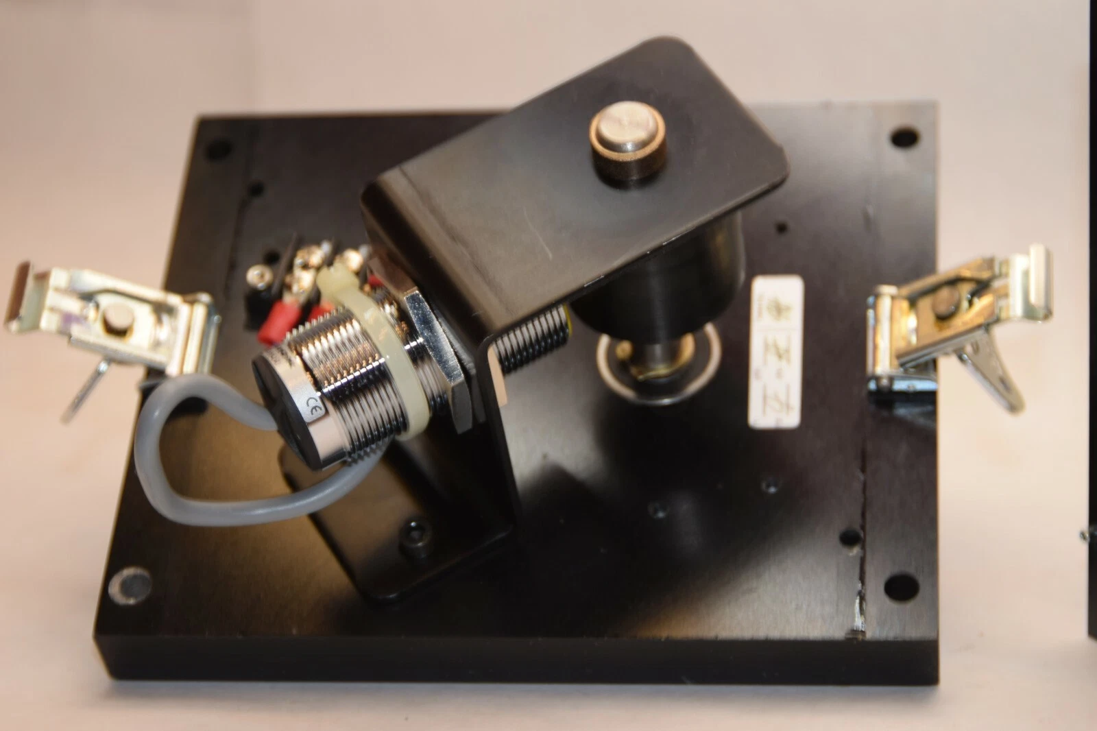 (NEW) EUROTHERM DRIVES DD353481 REV2.0 Non-Contact Dancer Position Potentiometer