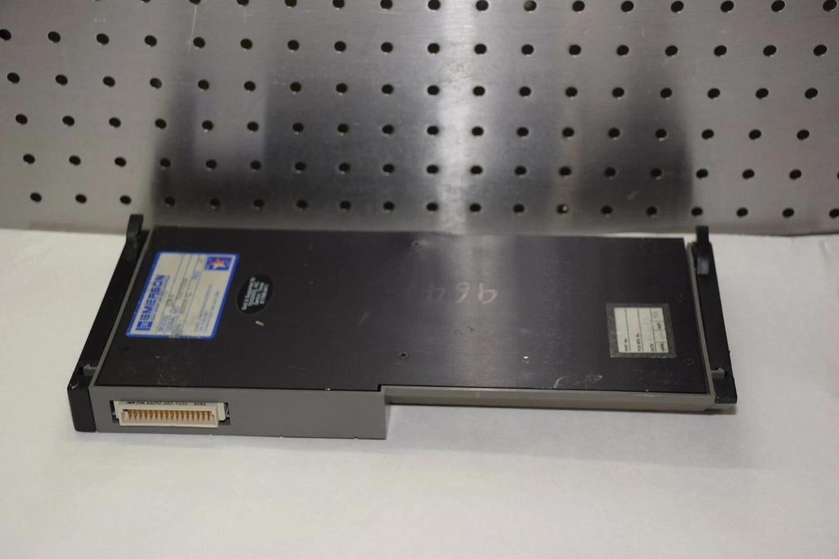 Used EMERSON PCM-6 PCM6 POSITIONING SERVO DRIVE PHASE SYNCHRONIZING CONTROLLER
