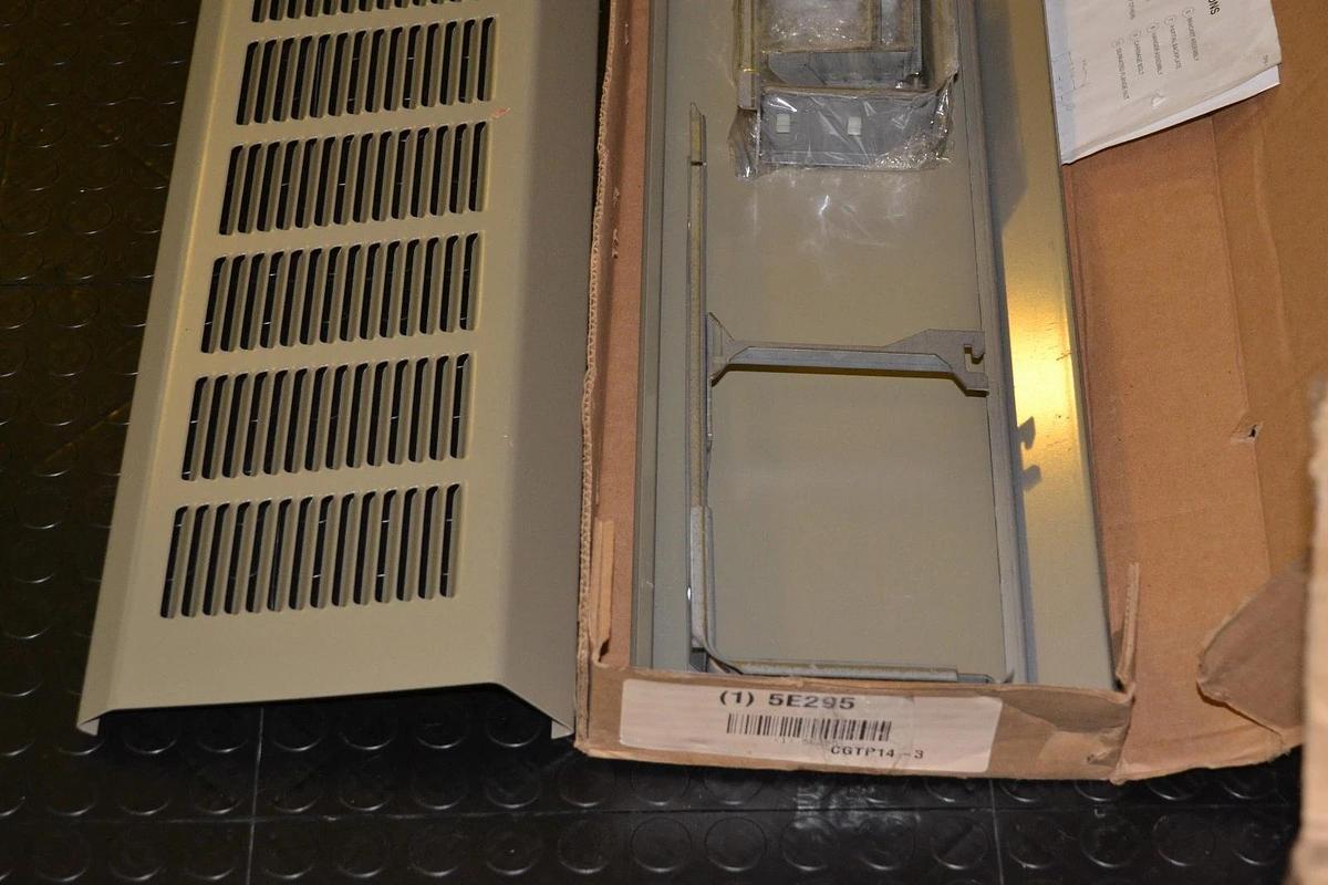 Beacon Morris TP14-3 CGTP14-3 TWIN-PAK 20 5E295 Twin Pak Enclosures NEW