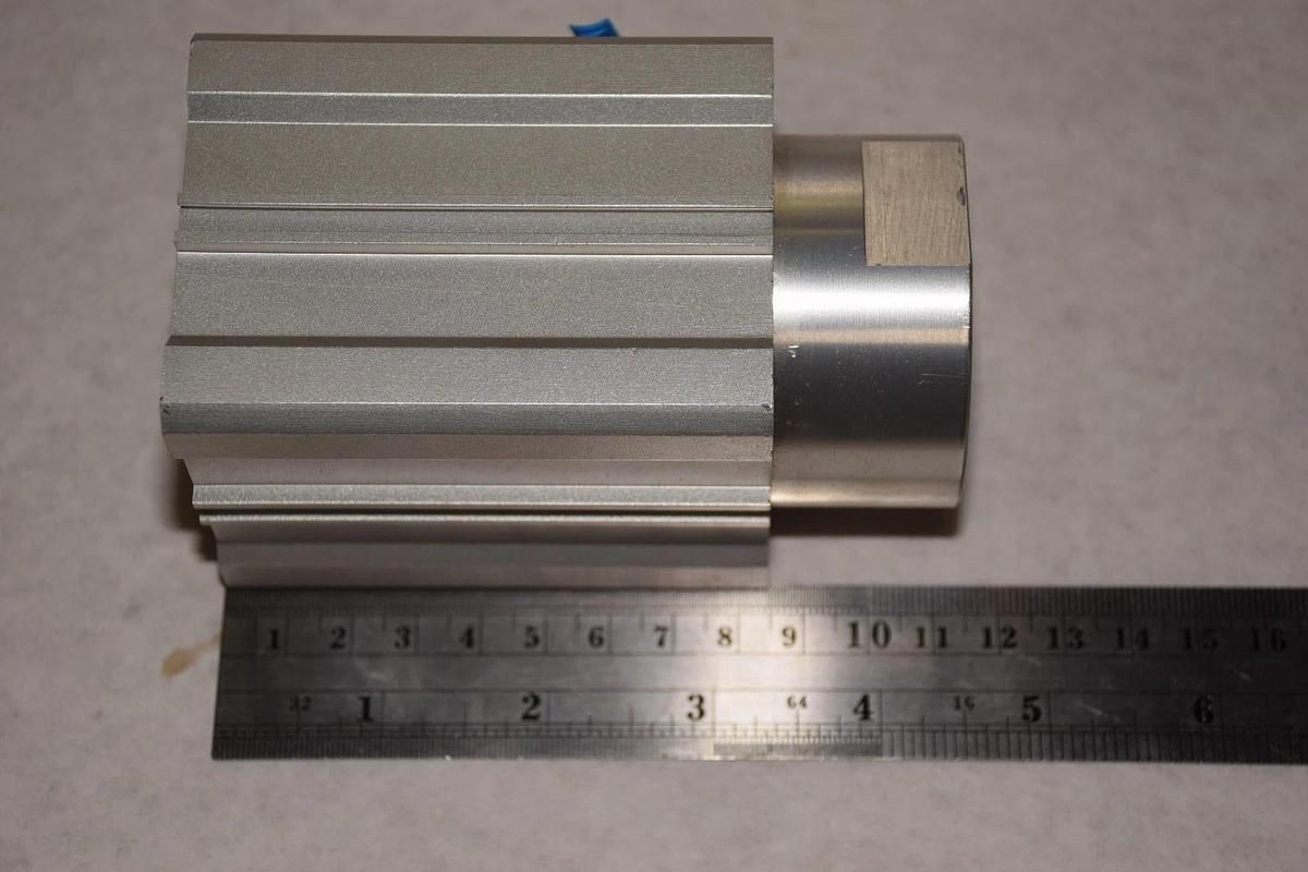 SMC 140425 220327 0003 50mm x 30mm PNEUMATIC CYLINDER, STOP  (NEW)