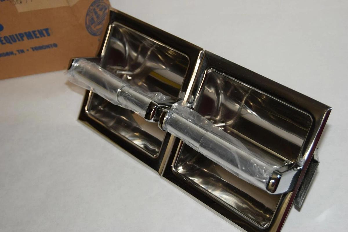(NEW) BOBRICK B697 B-697 Dbl Roll Stainless Recessed Bath Tissue Dispenser