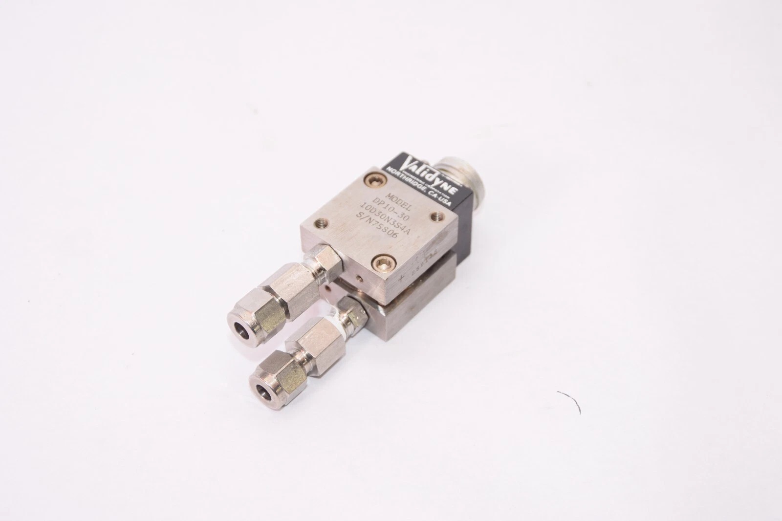 Used VALIDYNE DP10-30 10D30N3S4A Pressure Transducer